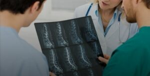 Abogado especialista en lesiones de la médula espinal